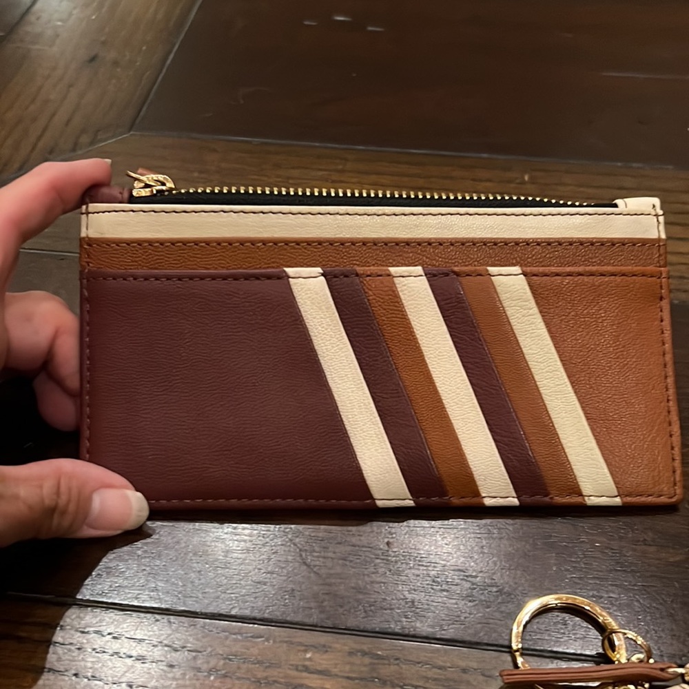 Wallet - Picture 2 of 2